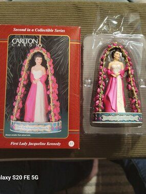 Carlton Cards First Lady Jacqueline Kenndy Ornament